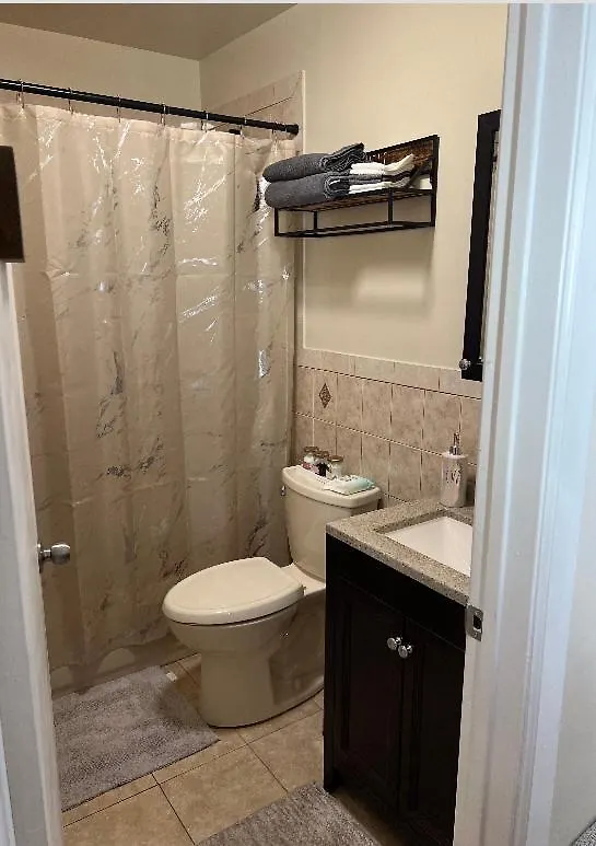 Апартаменты Chic Modern 2 Bed Apt Close To Jfk Нью-Йорк США